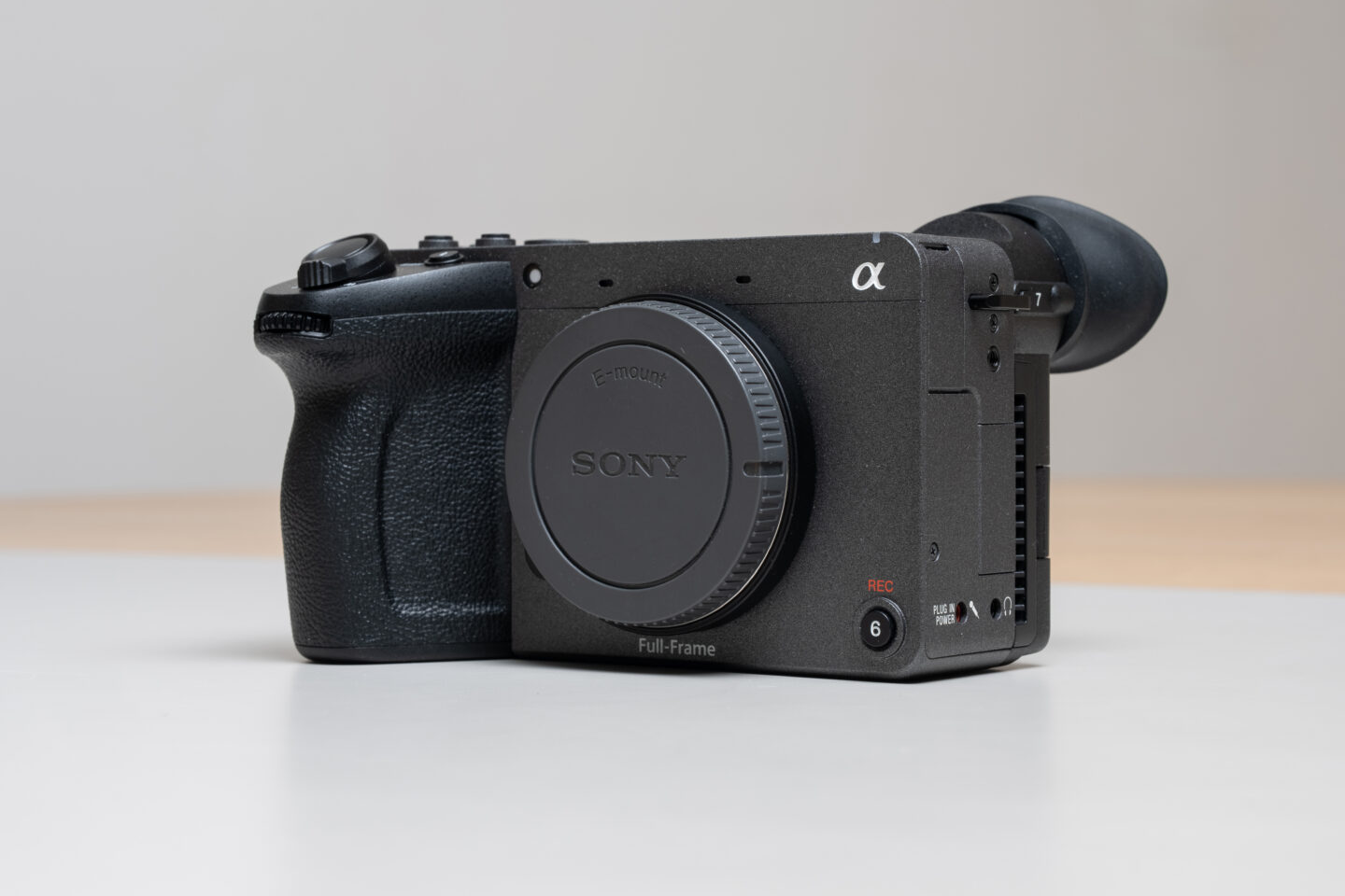 ソニー FX2 実践撮影レビュー｜FX3との比較と現場での実力検証 ～山城