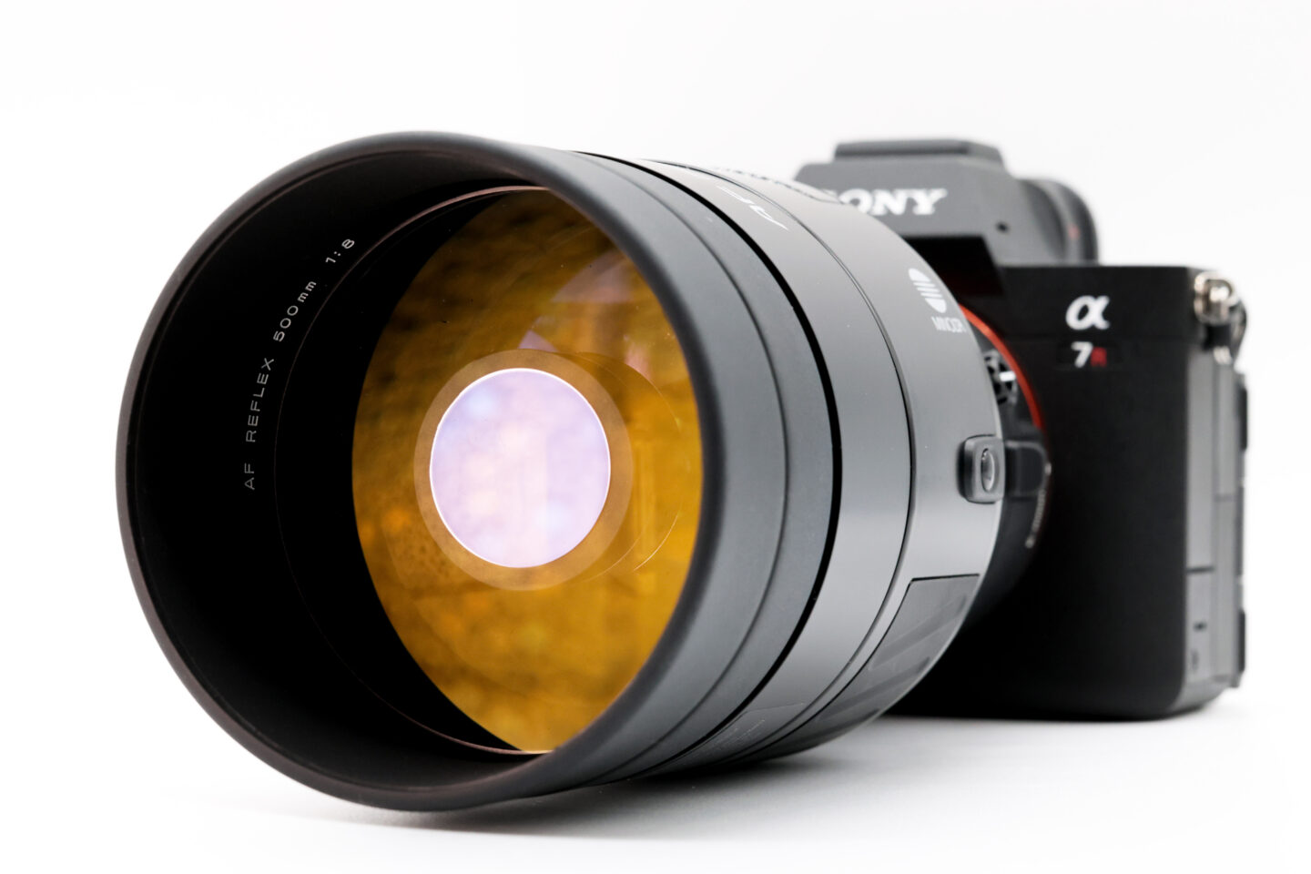 オールドレンズ】オートフォーカスで動くミラーレンズ「ミノルタ AF