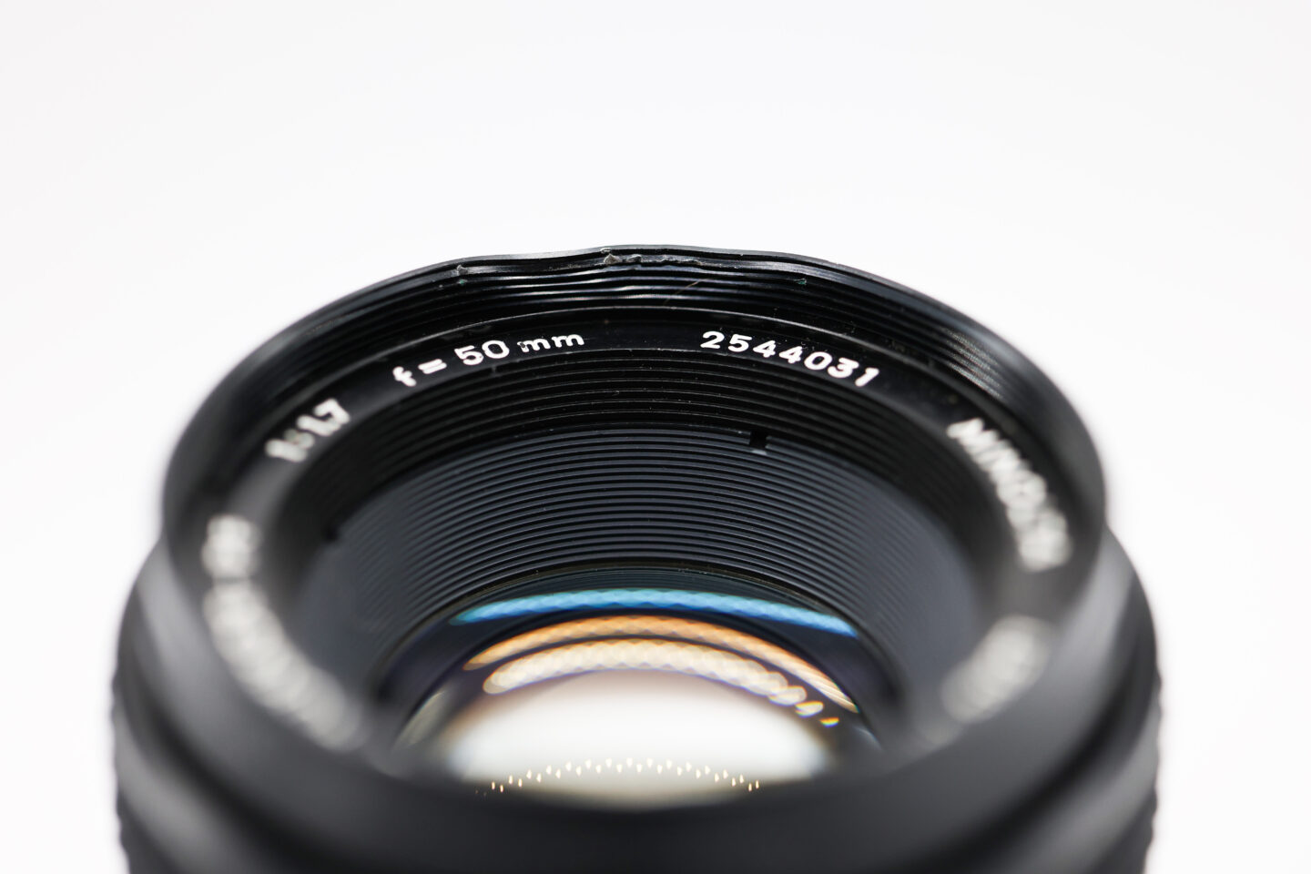 落下によりレンズ先端部（フィルター枠）にゆがみのあるジャンク