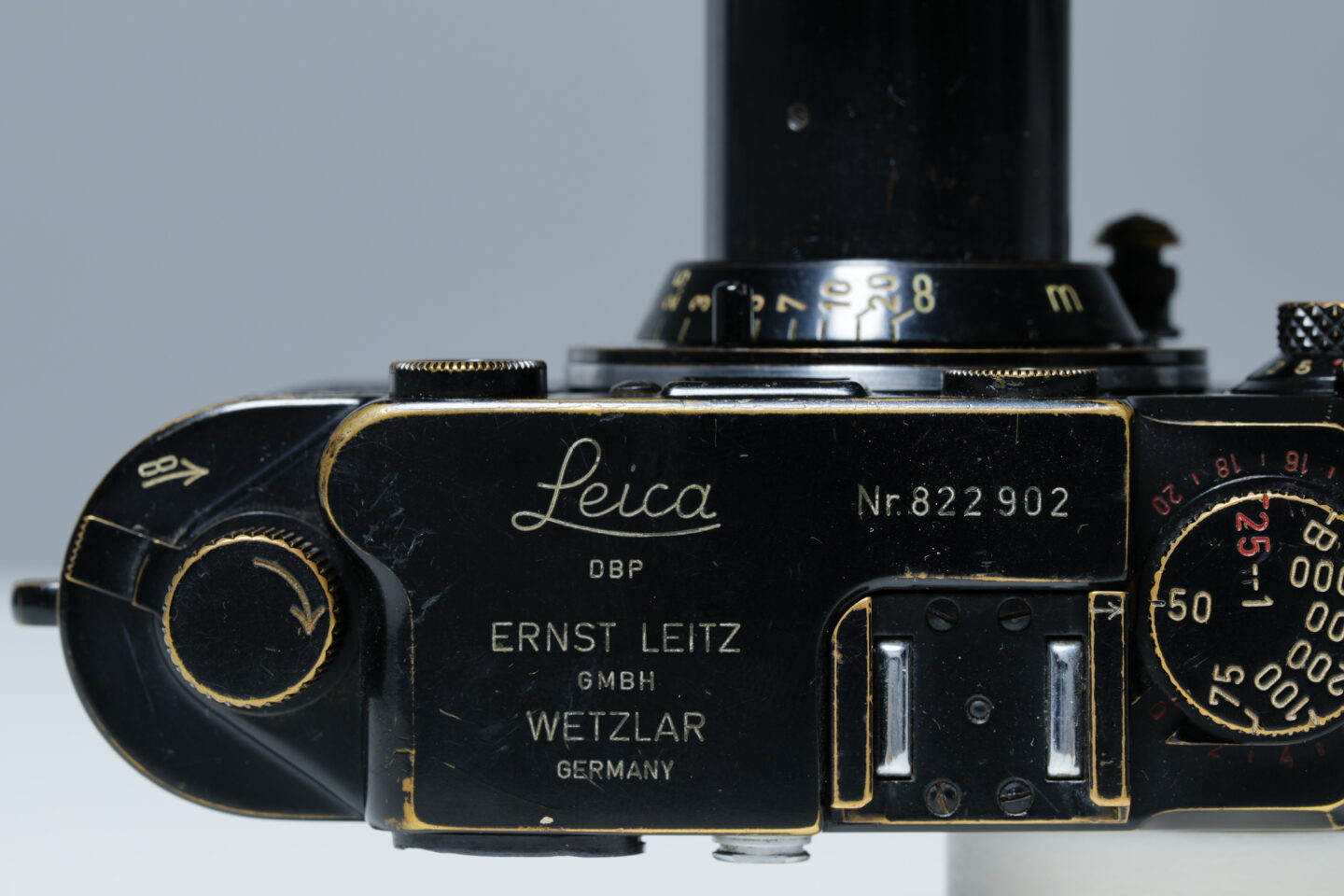 この激レア軍用カメラ、ちょっと触ってもいいですか？ スウェーデン