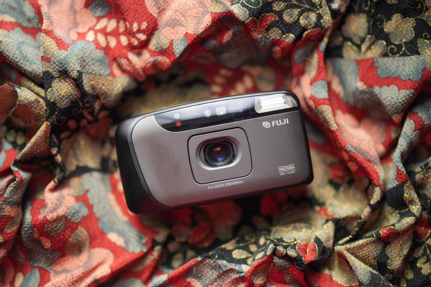 初心者におすすめのカメラ『フジ カルディア ミニ エリート OP』｜写真