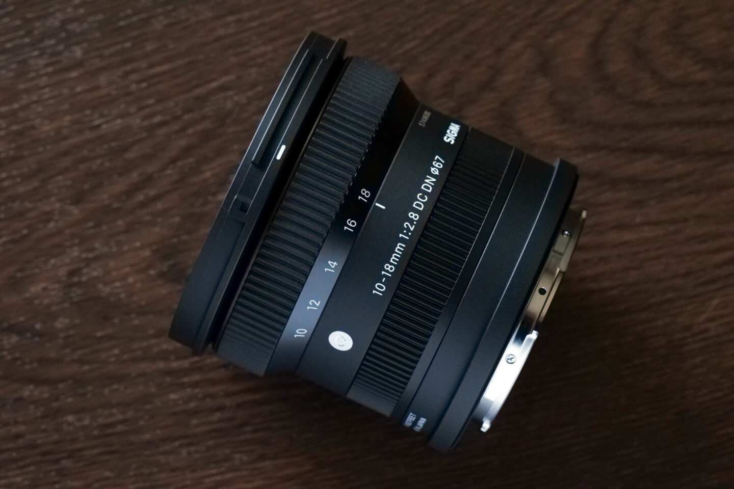 シグマ 10-18mm F2.8 DC DN Contemporary レビュー｜世界最小最軽量