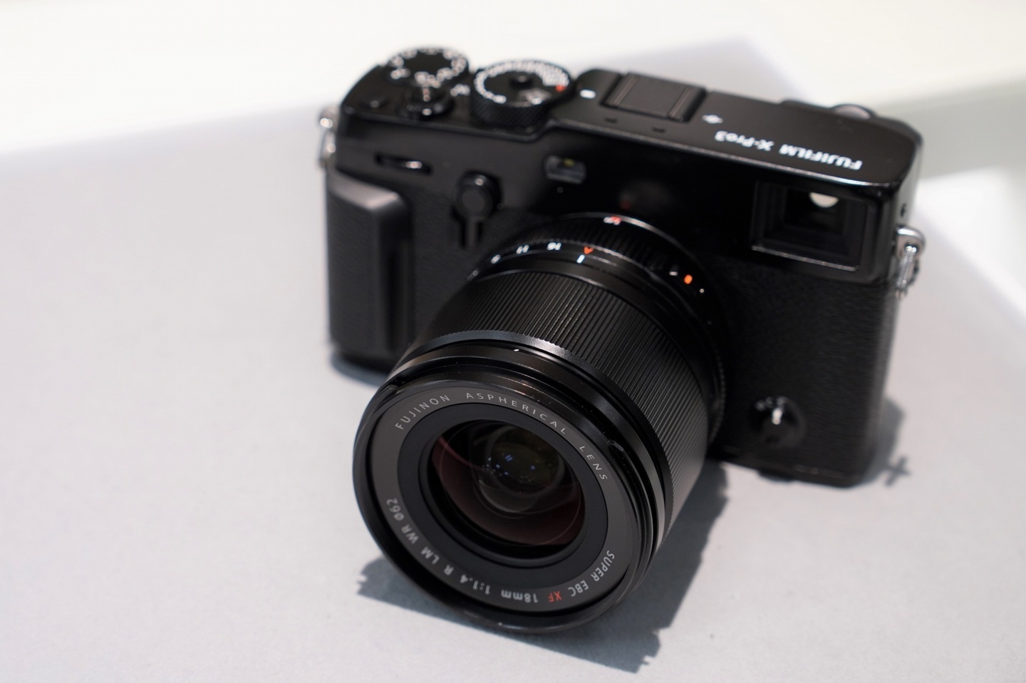 富士フイルム XF18mmF1.4 R LM WR｜開発担当者インタビューから新