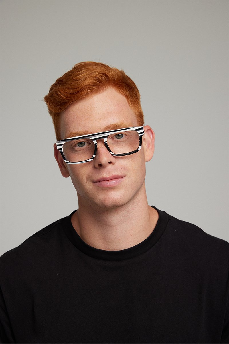 Kits.com -- KITS Crest Ltd