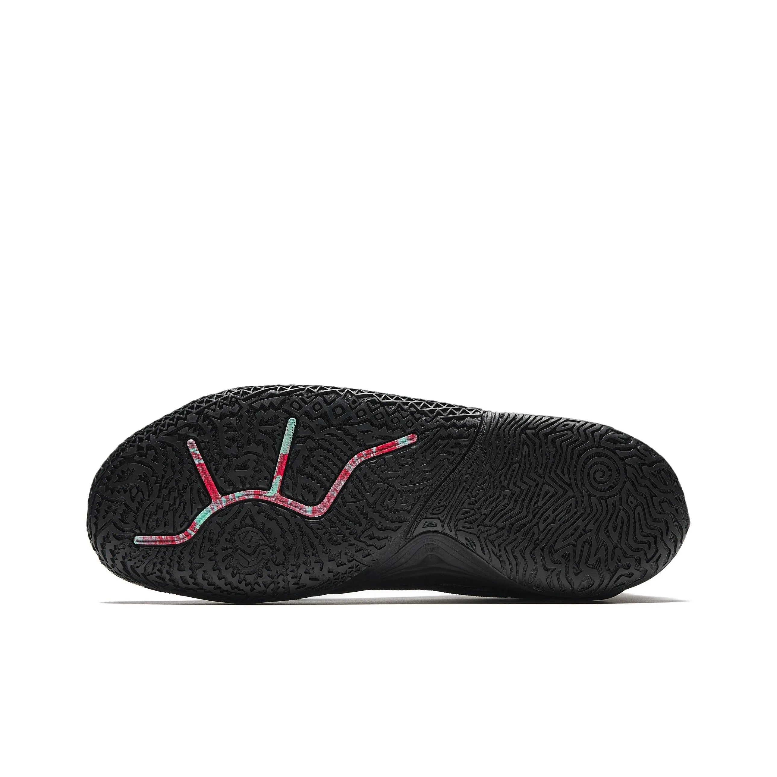 ANTA Kai 2 'トリプルブラック' | カイリー・アービング