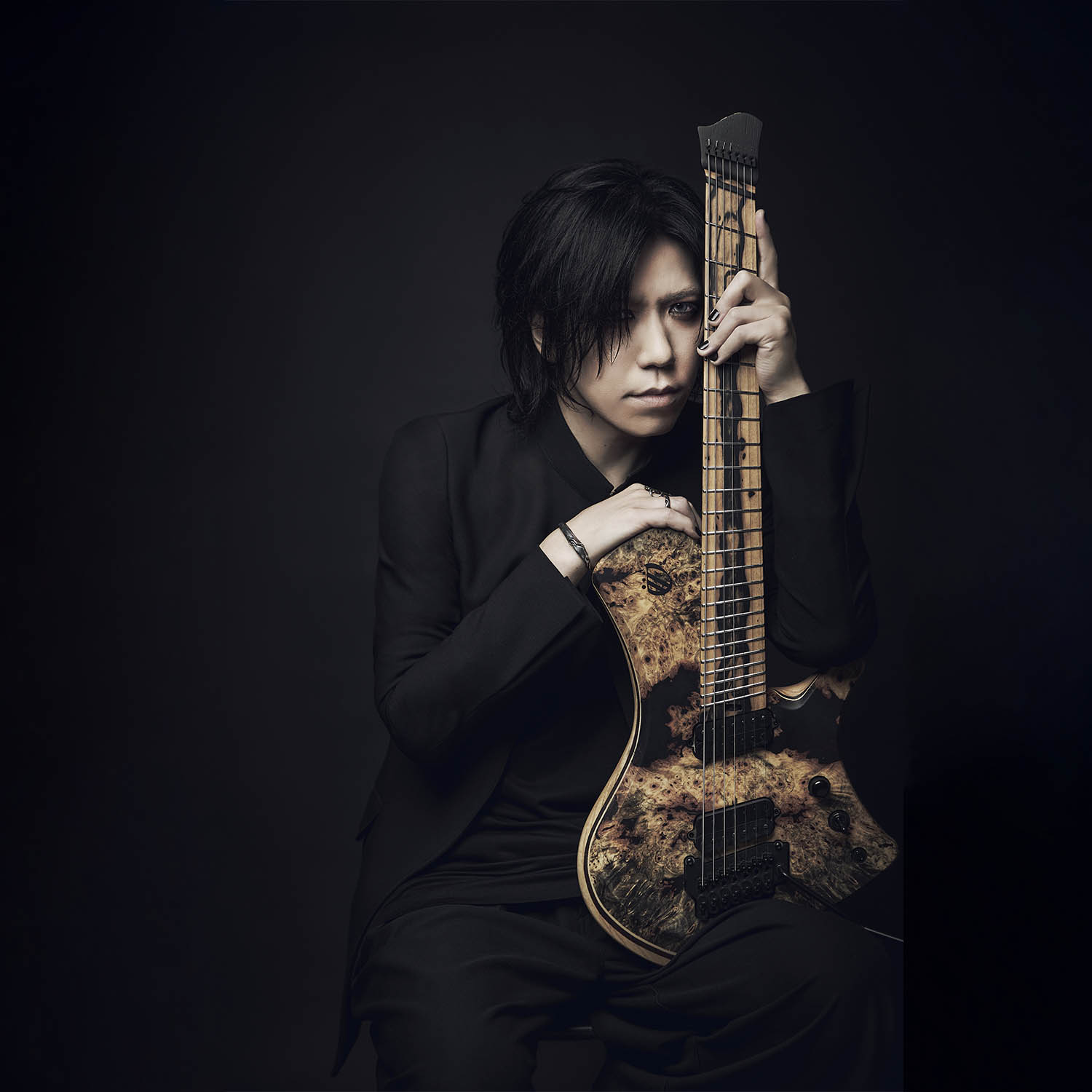 the GazettE 葵 シグネイチャーモデル「Overload Guitars 蝕 -shoku