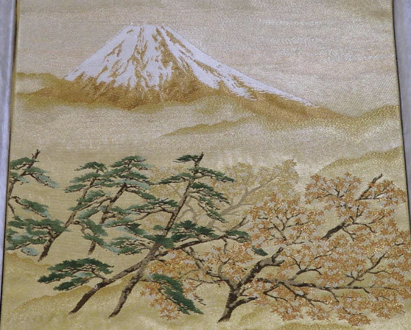 袋帯 金地色 横山大観 富士山 商品詳細｜喜久屋呉服店｜着物・和雑貨を販売