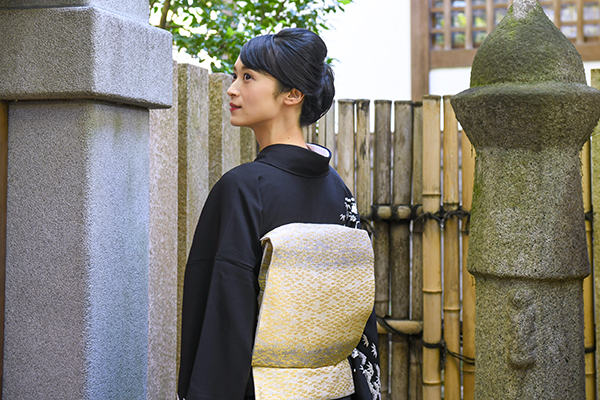 銀座【帯4139】西陣 桝屋高尾製 ねん金綴錦 袋帯 銘「慶長地紋霞文