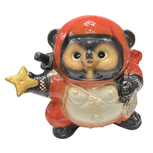 信楽焼 忍者狸 くの一 赤 5号・縁起物 / 京都の人形・こけし・和雑貨