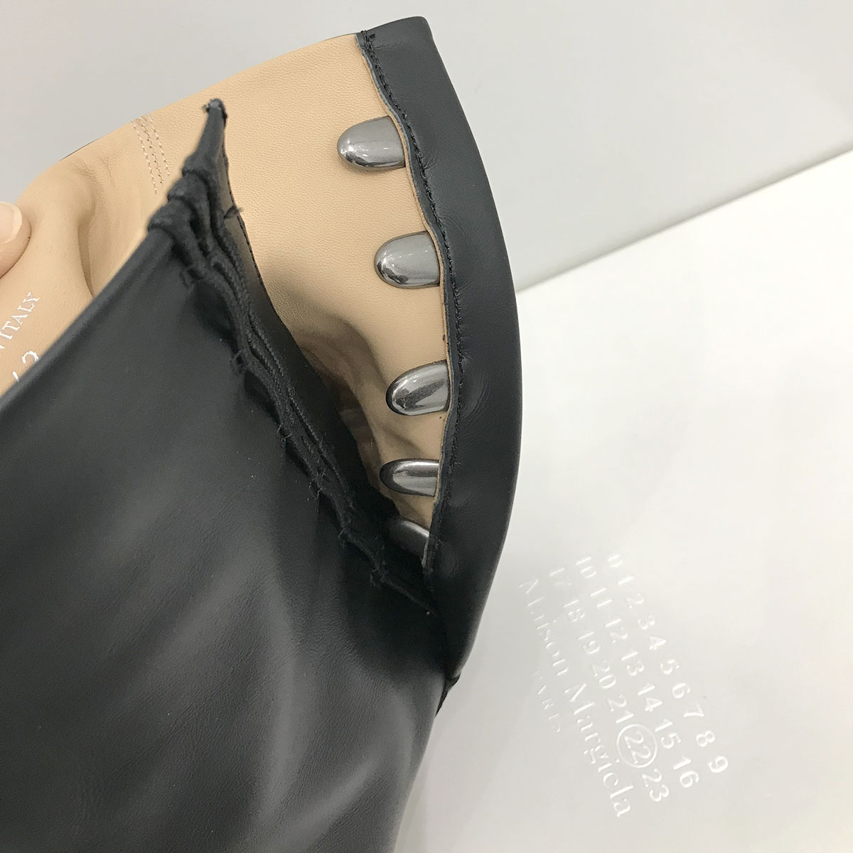 Maison Margiela/メゾンマルジェラ】「TABI BOOTS」 足袋ブーツ【買取