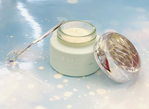 アルビオン エクシア ブライト エフェクティブ アイクリーム｜紹介記事