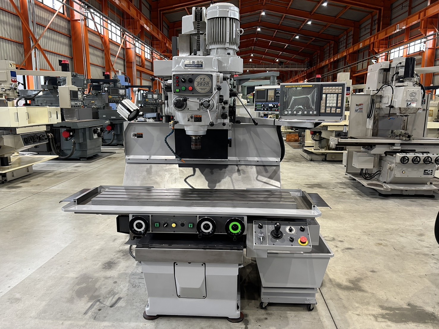 H018631 簡易型NCフライス 山崎技研 YZ-352R | 株式会社 小林機械