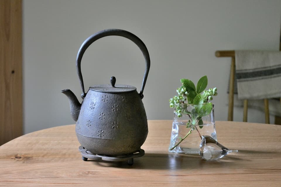 b782、南部盛岡 南部鉄瓶 鉄分補給 お湯を円やかにする 健康効果 南部