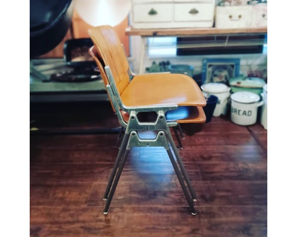 イタリア Castelli DSC106 カステリチェア ジャンカルロ・ピレッティ