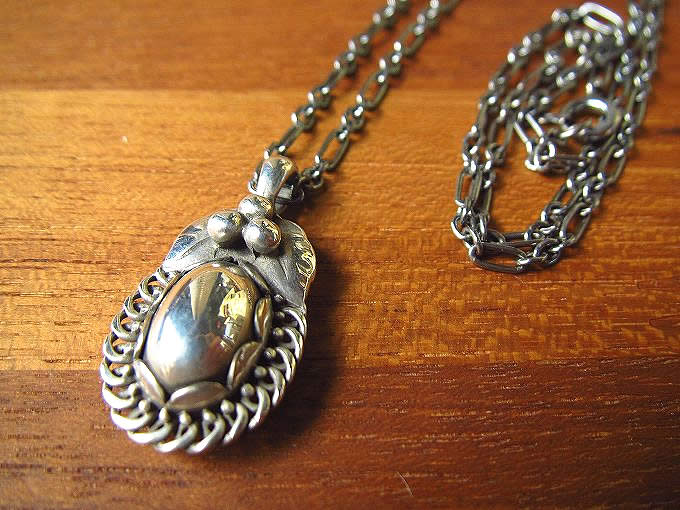 ジョージ・ジェンセンのイヤーペンダント（1992年シルバー） | 東京