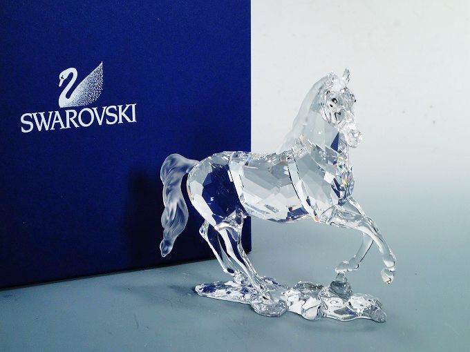 スワロフスキーのクリスタルフィギュリン（ホース） | 東京世田谷の