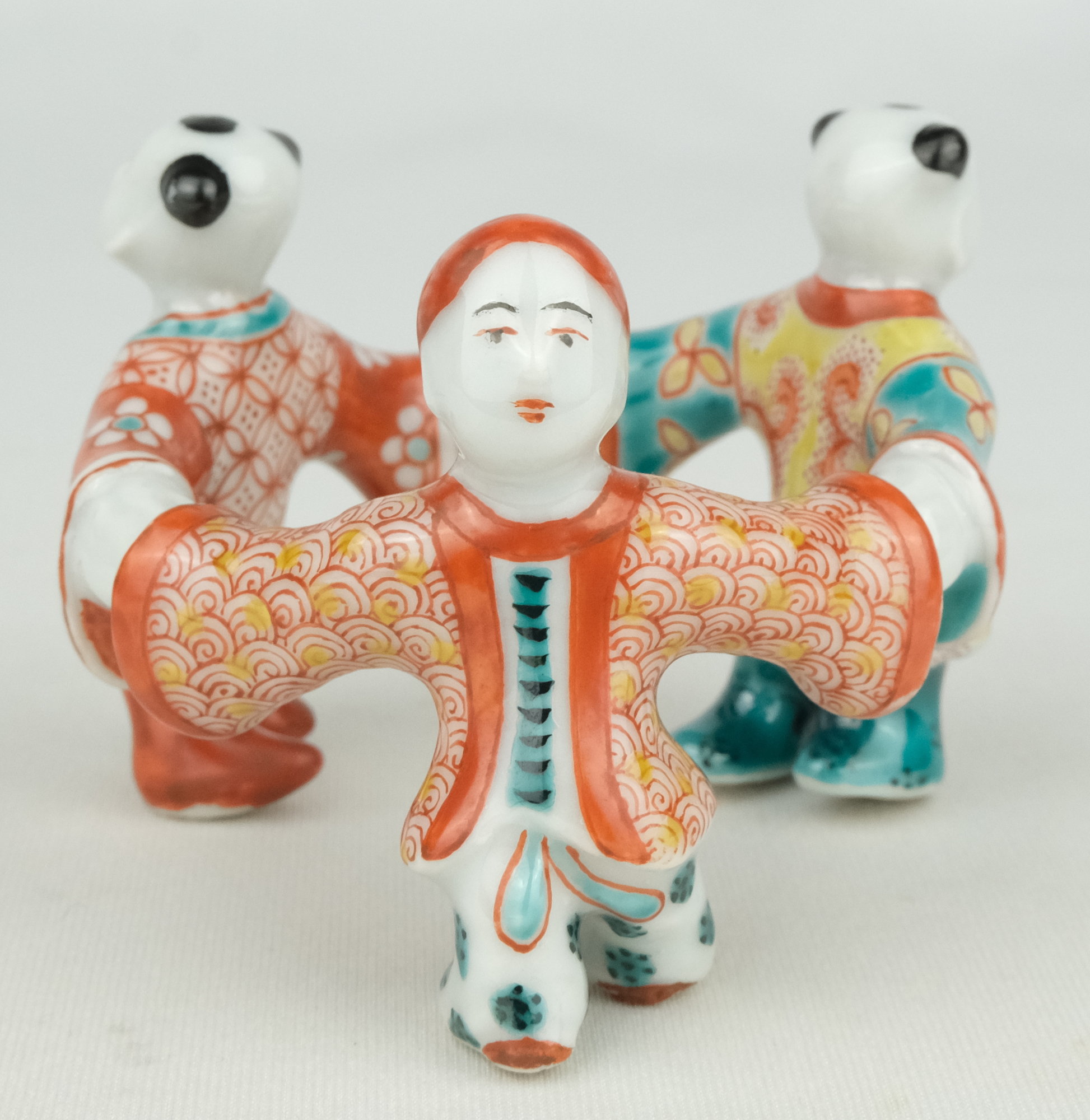 栗山園オンライン通販部 / 【出物】 三つ人形蓋置 3代矢口永寿