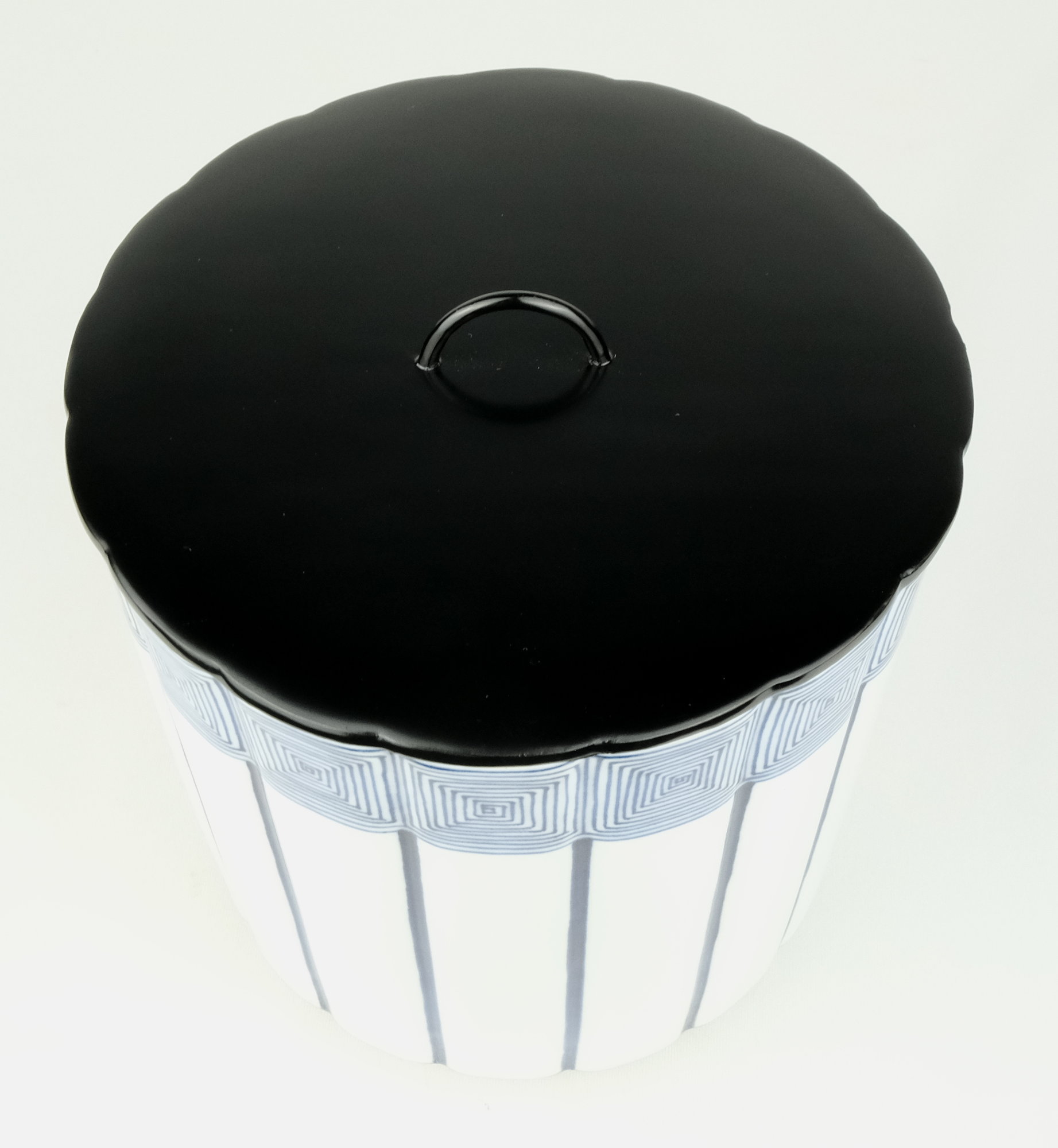 栗山園オンライン通販部 / 【出物】 染付桶側（桶川）水指 西村徳泉