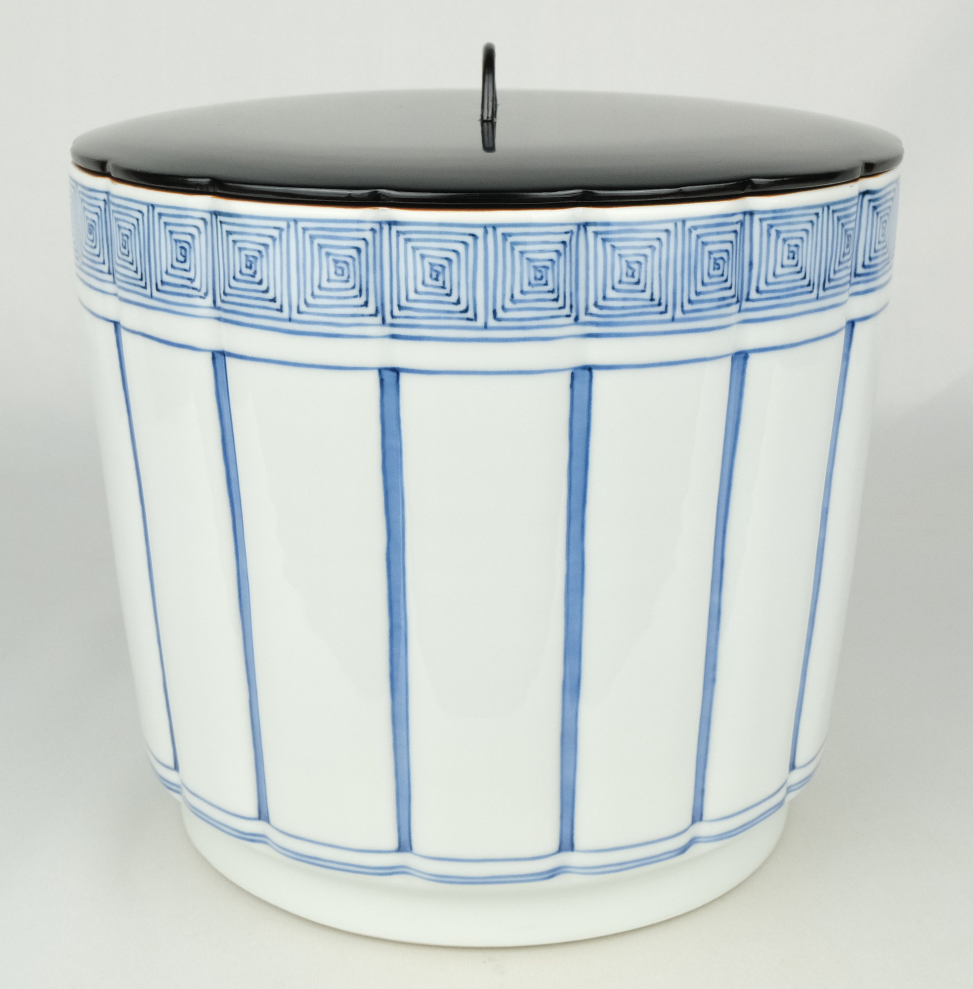 栗山園オンライン通販部 / 【出物】 染付桶側水指 西村徳泉