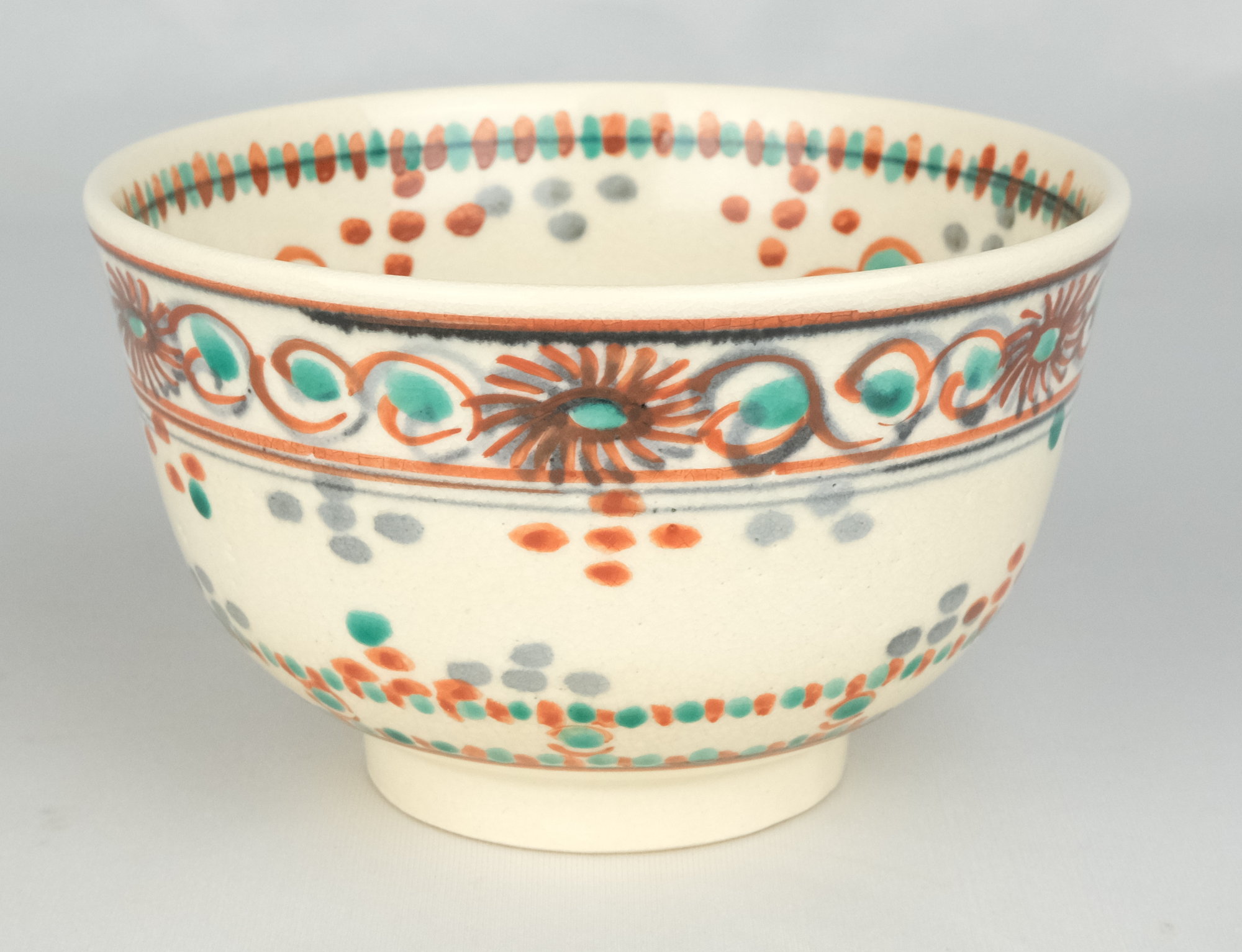 栗山園オンライン通販部 / 【出物】 紅安南写茶碗 16代永楽善五郎(即全)