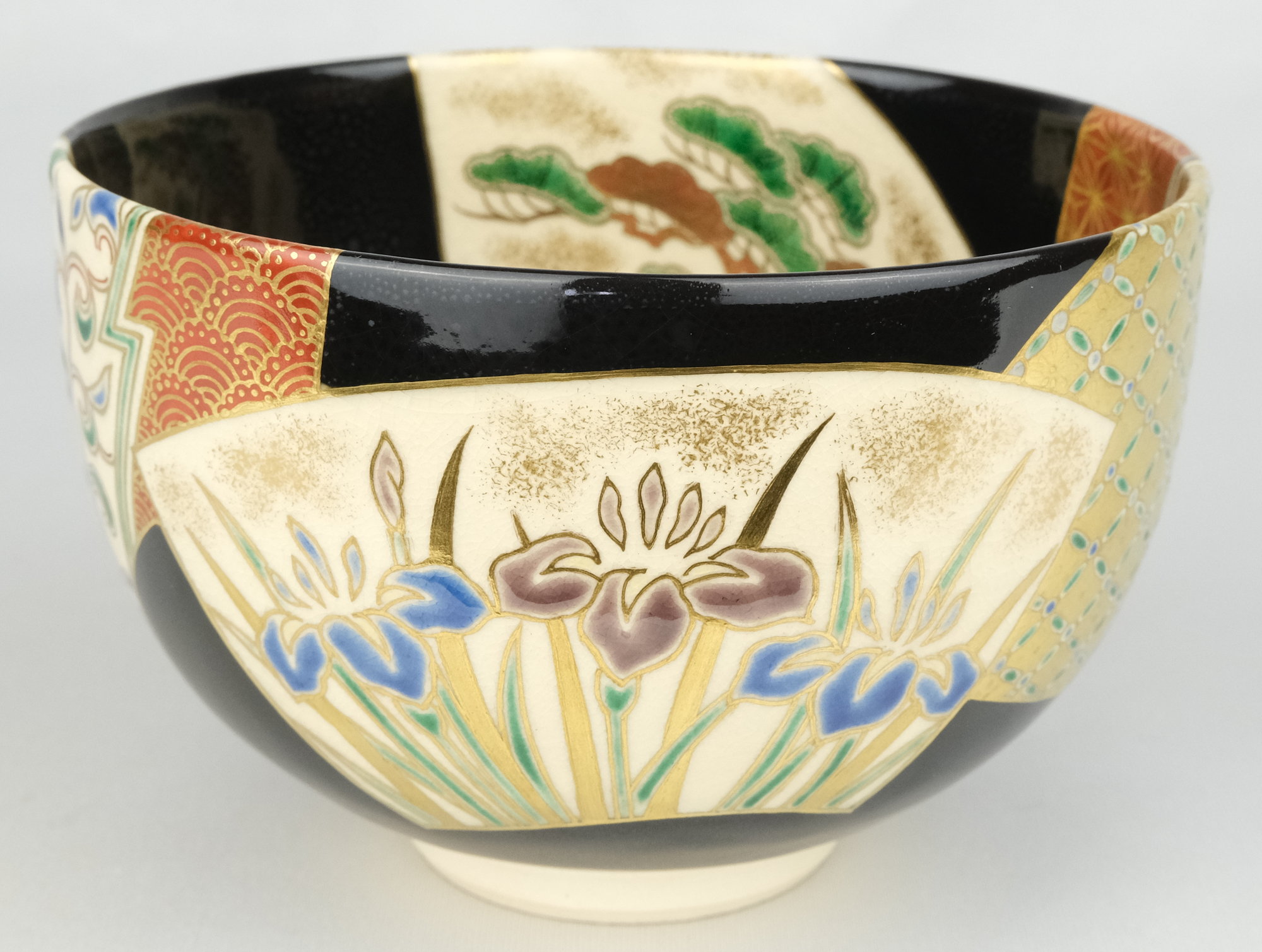 七代高橋道八造 仁清写色絵金彩菱之図茶碗 共箱裏鵬雲斎花押 七代高橋