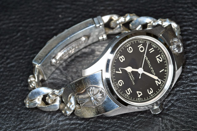 クロムハーツ IDダガーハートブレスレットとハミルトンの時計で