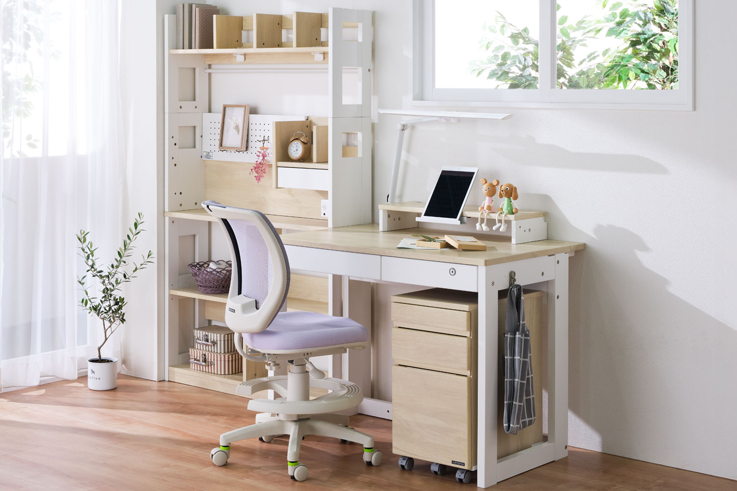 ホームライフ（学習家具・在宅家具・学習チェア） | くろがね工作所