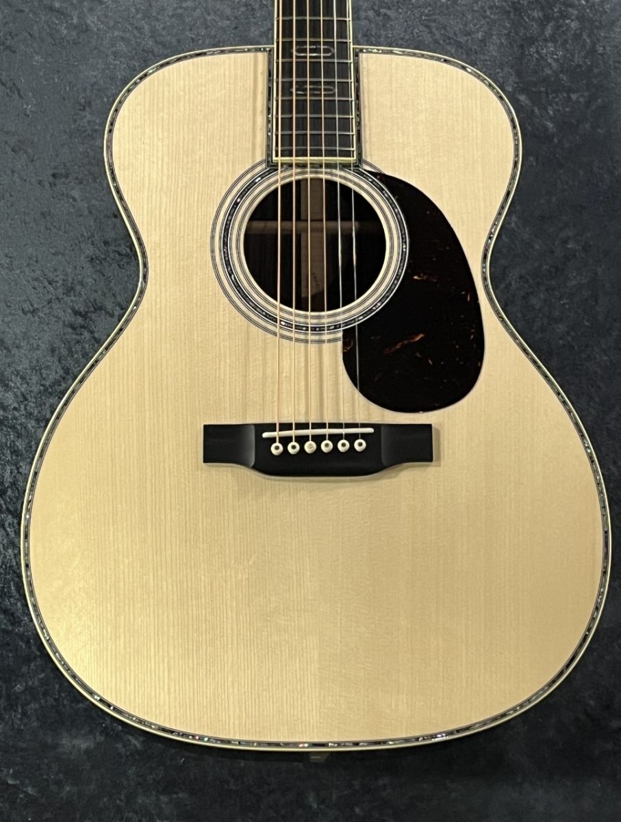 Martin CTM 000-45 【アディロンダック・スプルースTOP、ハイドグルー