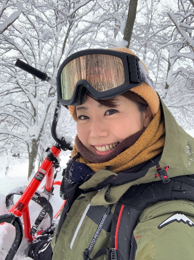クシタニのバイクウエアを、ウインタースポーツに活用してみる