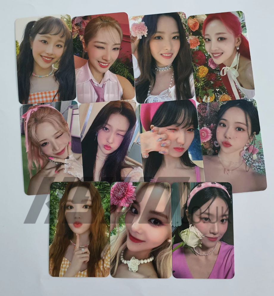 LOONA - FLIP THAT SOUNDWAVE OFFICIAL PHOTOCARD – KYYO