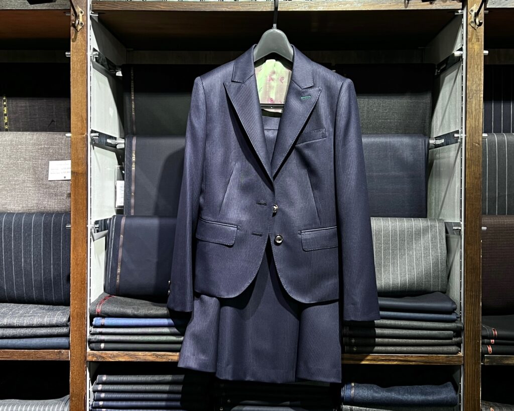 DORMEUIL(ドーメル) - オーダースーツ・オーダーシャツ専門店 京都