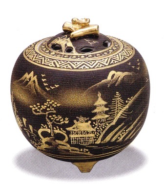 香炉/香立て》九谷焼香炉：ダマシン山水（木箱付・送料サービス）