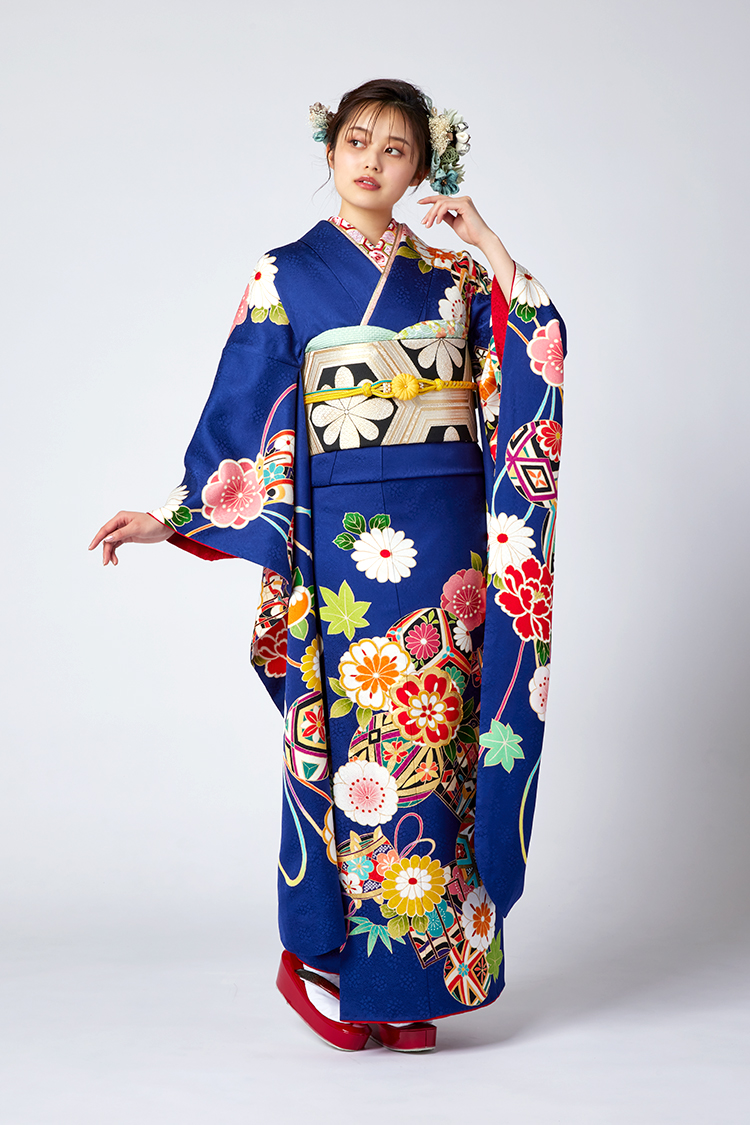 No.1028 【新品振袖/京友禅】【青】ロイヤルブルーが鮮麗で、全体に配