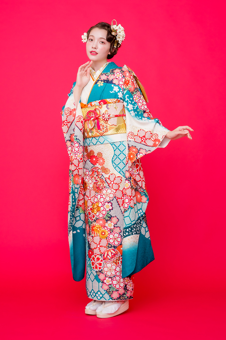 No.301 【新品振袖/手絞り刺繡】【水色】振袖に流れるように咲く