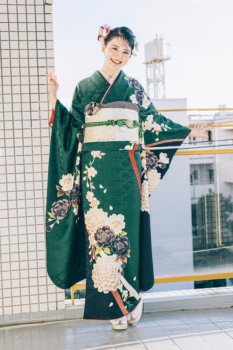 No.1132 【新品振袖/京友禅】【緑】癒しのパワーがある深緑と上品に