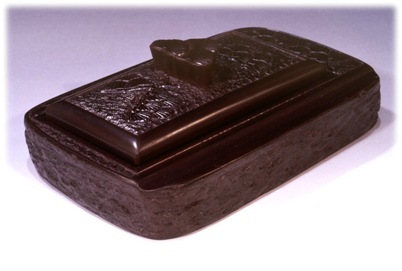 赤間硯・彫刻作品蓋付き硯の摘み