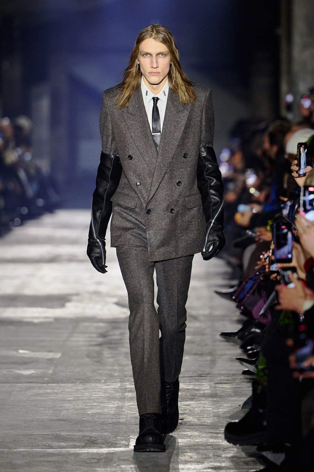 JOHN LAWRENCE SULLIVAN | HOUYHNHNM（フイナム）