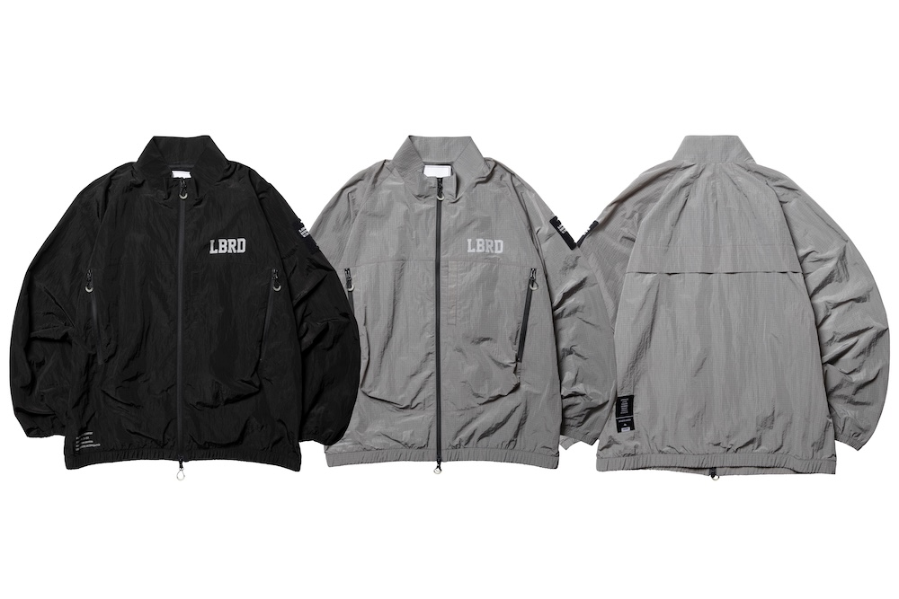 春を快適に過ごすためのナイロンセットアップ。リベレイダーズから新作