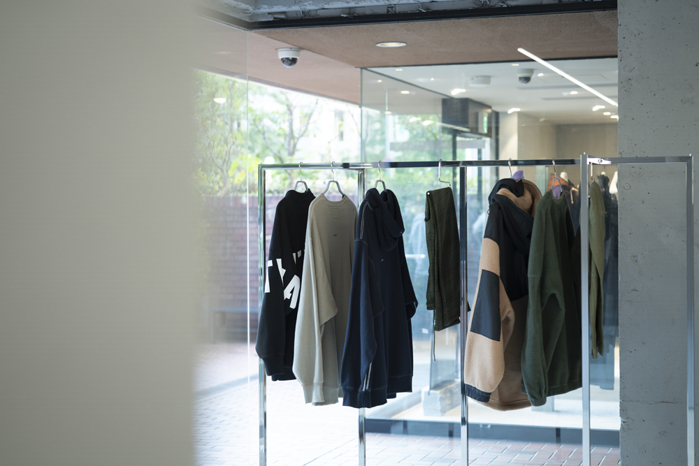 これから実店舗が歩むべき形のひとつではないでしょうか。ダブル