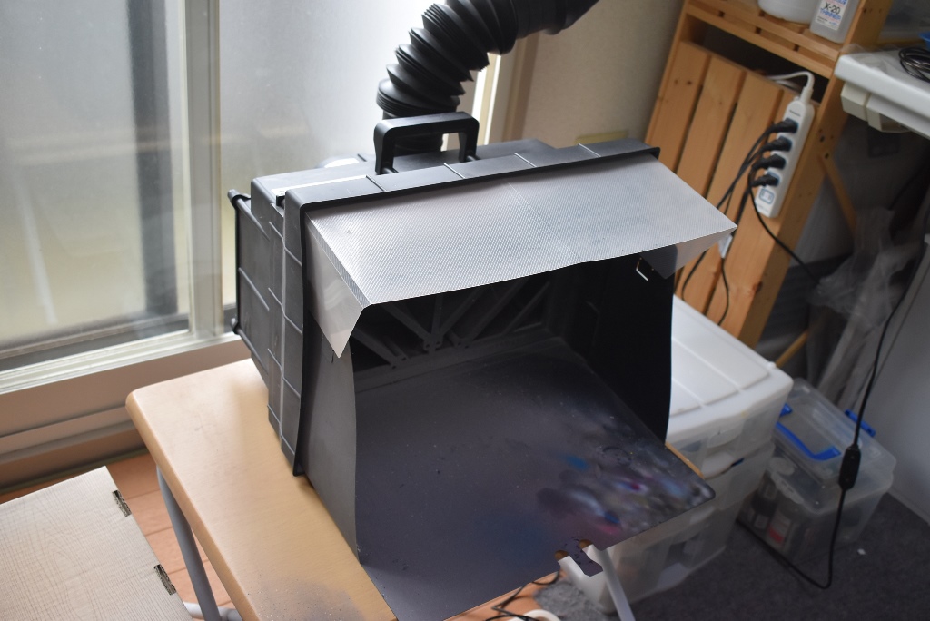 塗装ブースの中で私がタミヤのシングルファンを使う理由 | ホビーライン！