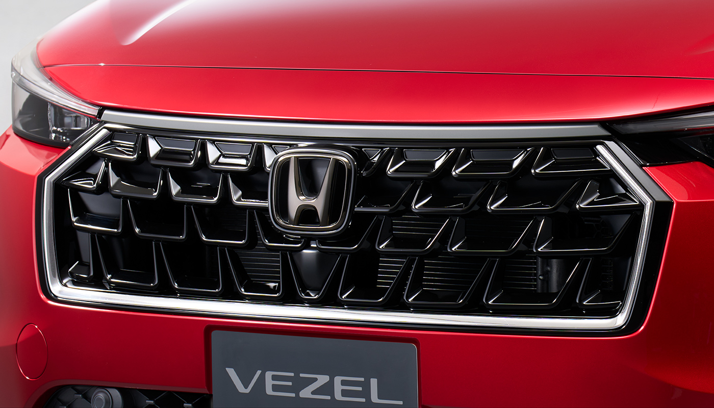 フロントグリル｜スタイリング｜ヴェゼル｜Honda Access｜Honda公式サイト