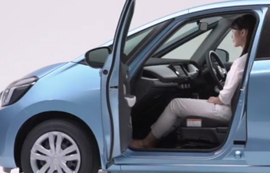 操作手順｜助手席回転シート車｜フィット｜福祉車両｜Honda