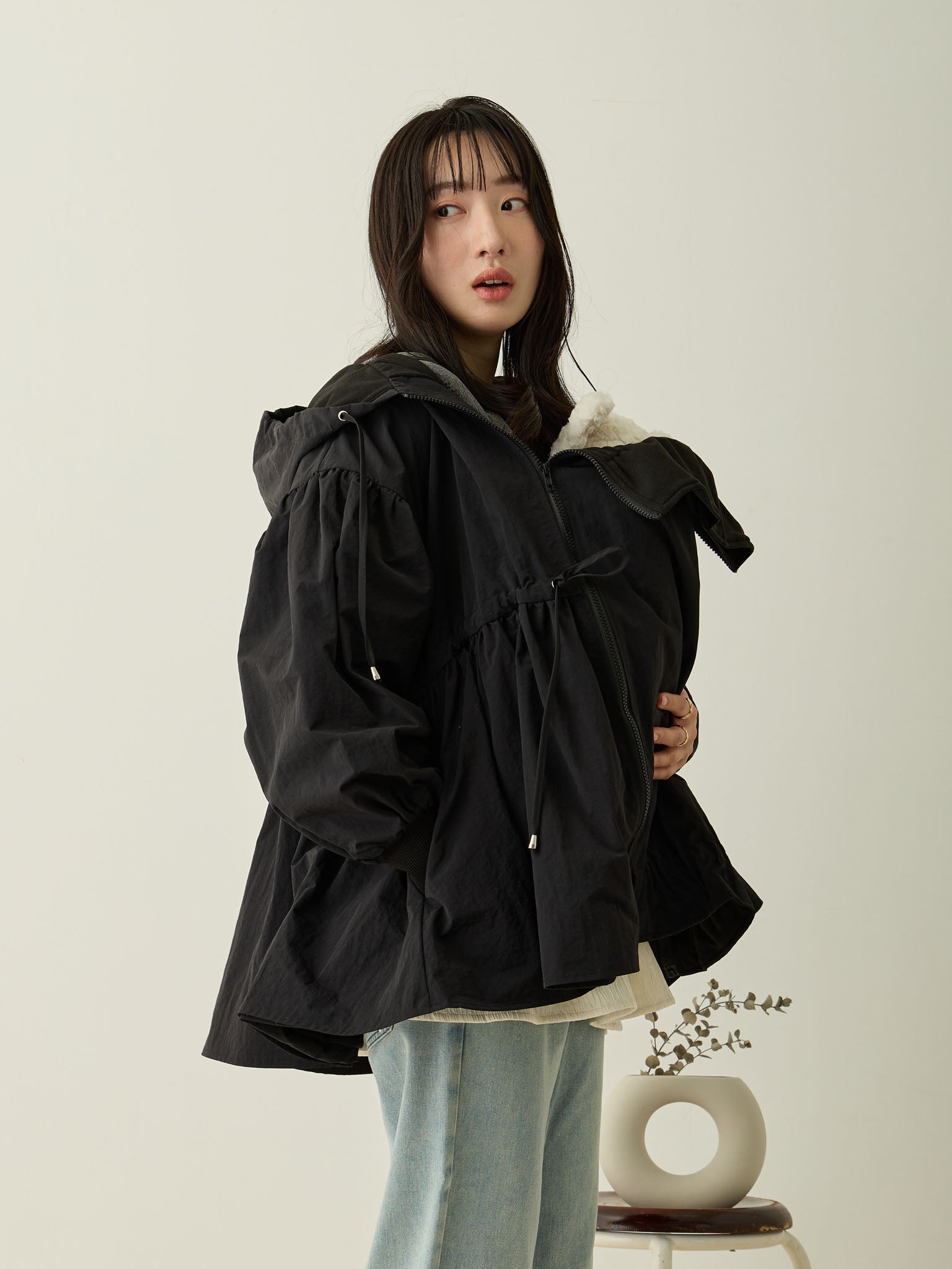 撥水加工・ダッカー付きペプラムライトアウター Black – honono for