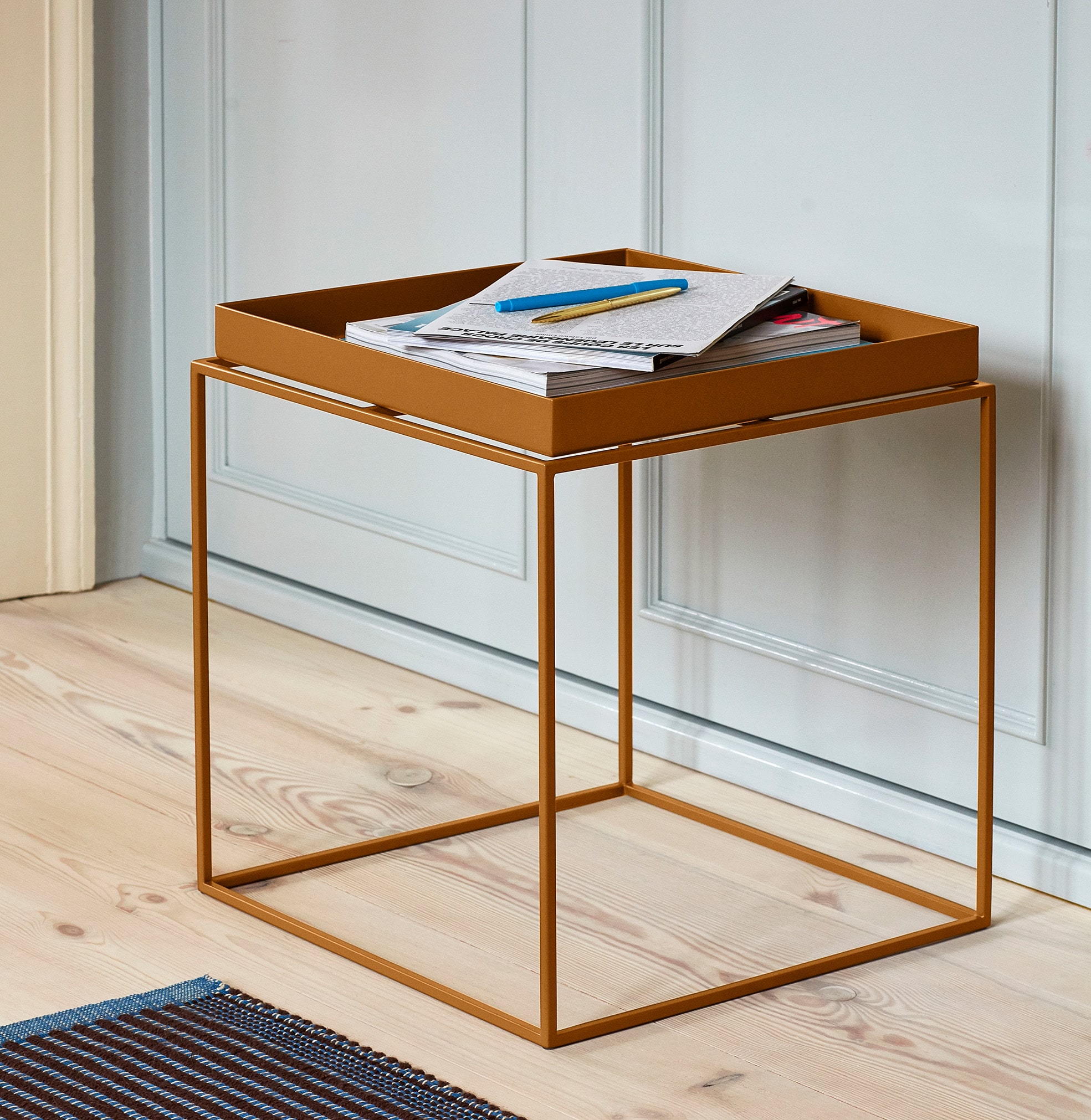 TRAY TABLE L / L40 x W60 x H54 - テーブル | 【公式】HAYオンライン