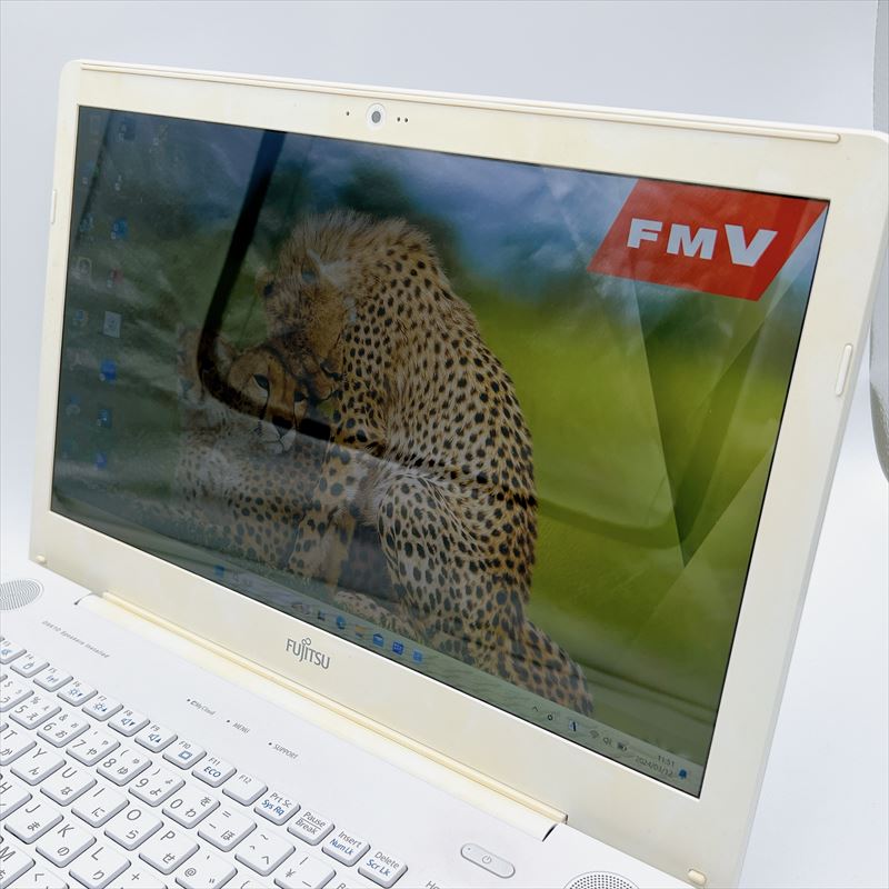 富士通 ノートパソコン LIFEBOOK AH45/B2 / Core i3-7100U / メモリ8GB