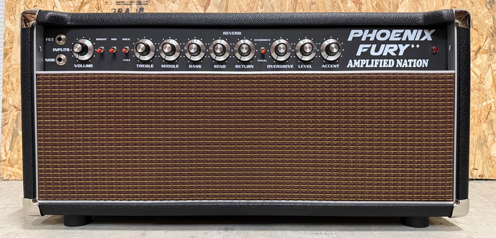 Amplified Nation, Phoenix Fury 100 head black /oxblood - Haar
