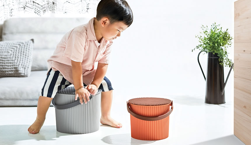 八幡化成株式会社』|omnioutil naturaluxe オムニウッティ ナチュラ