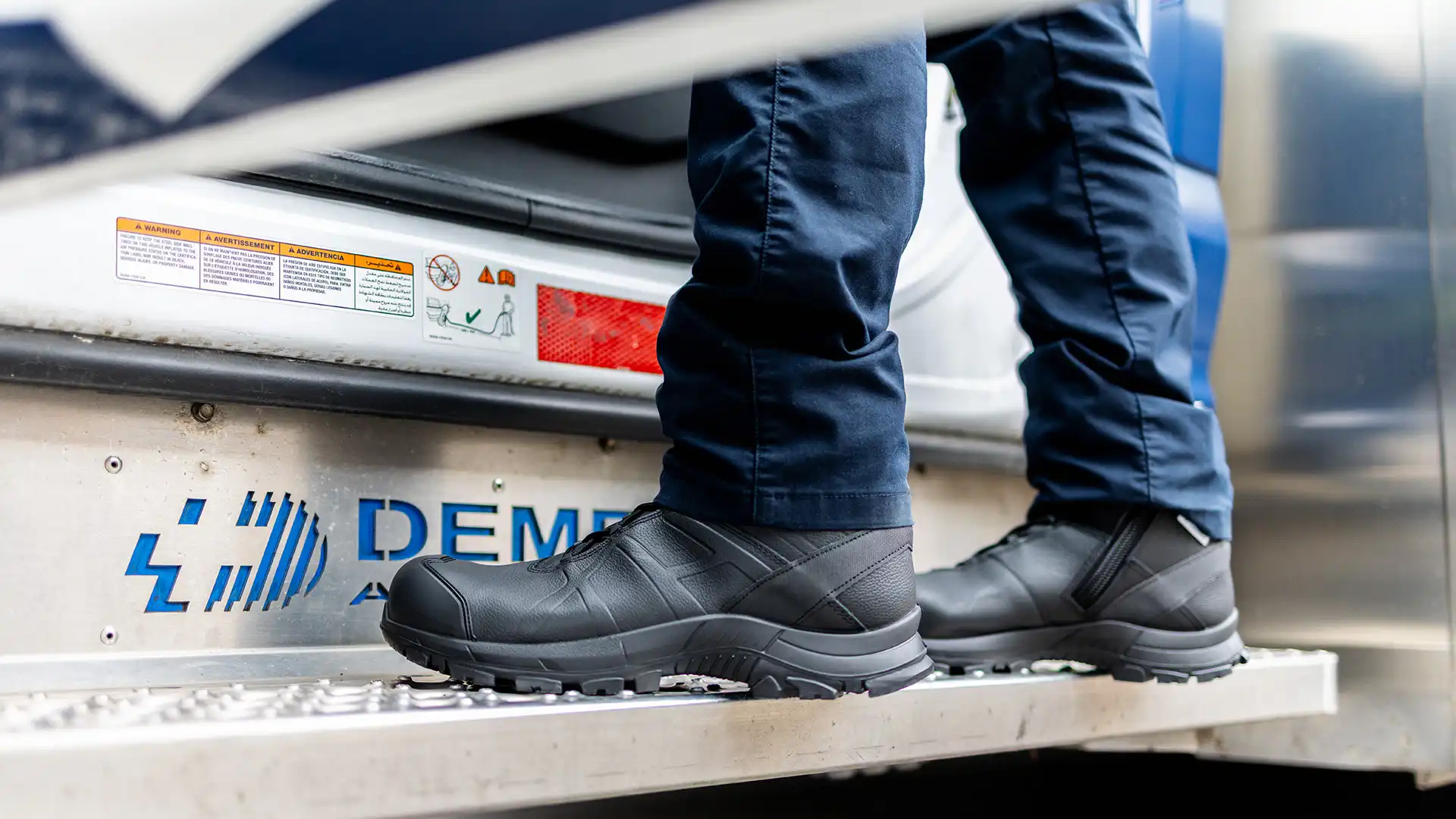 Side Zip Composite Toe Safety Boots | BE Safety 55 Mid Side Zip