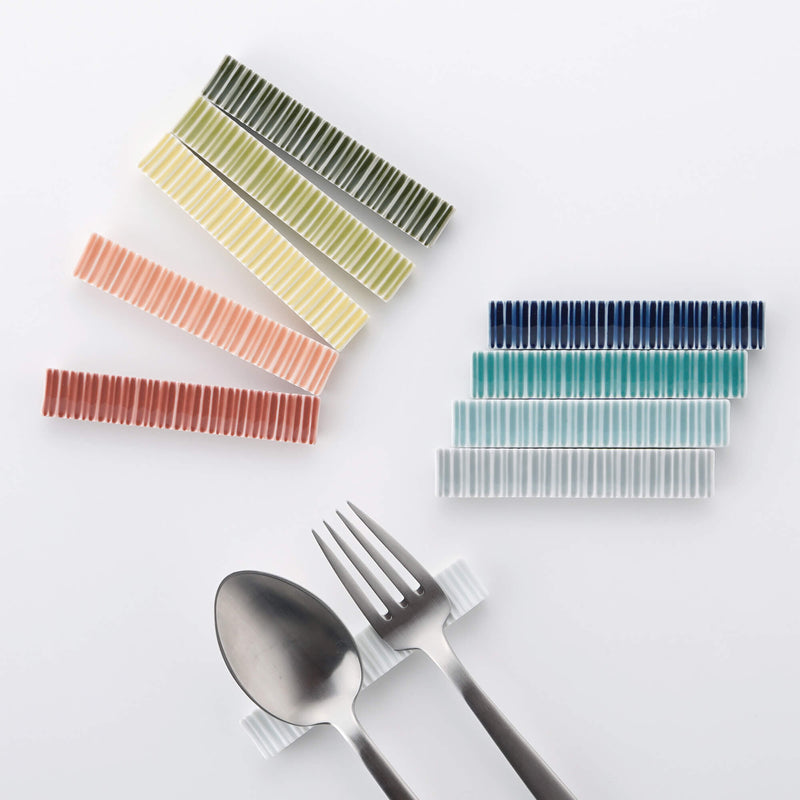 リガート カトラリーレスト 青磁 | 白山陶器直営オンラインストア