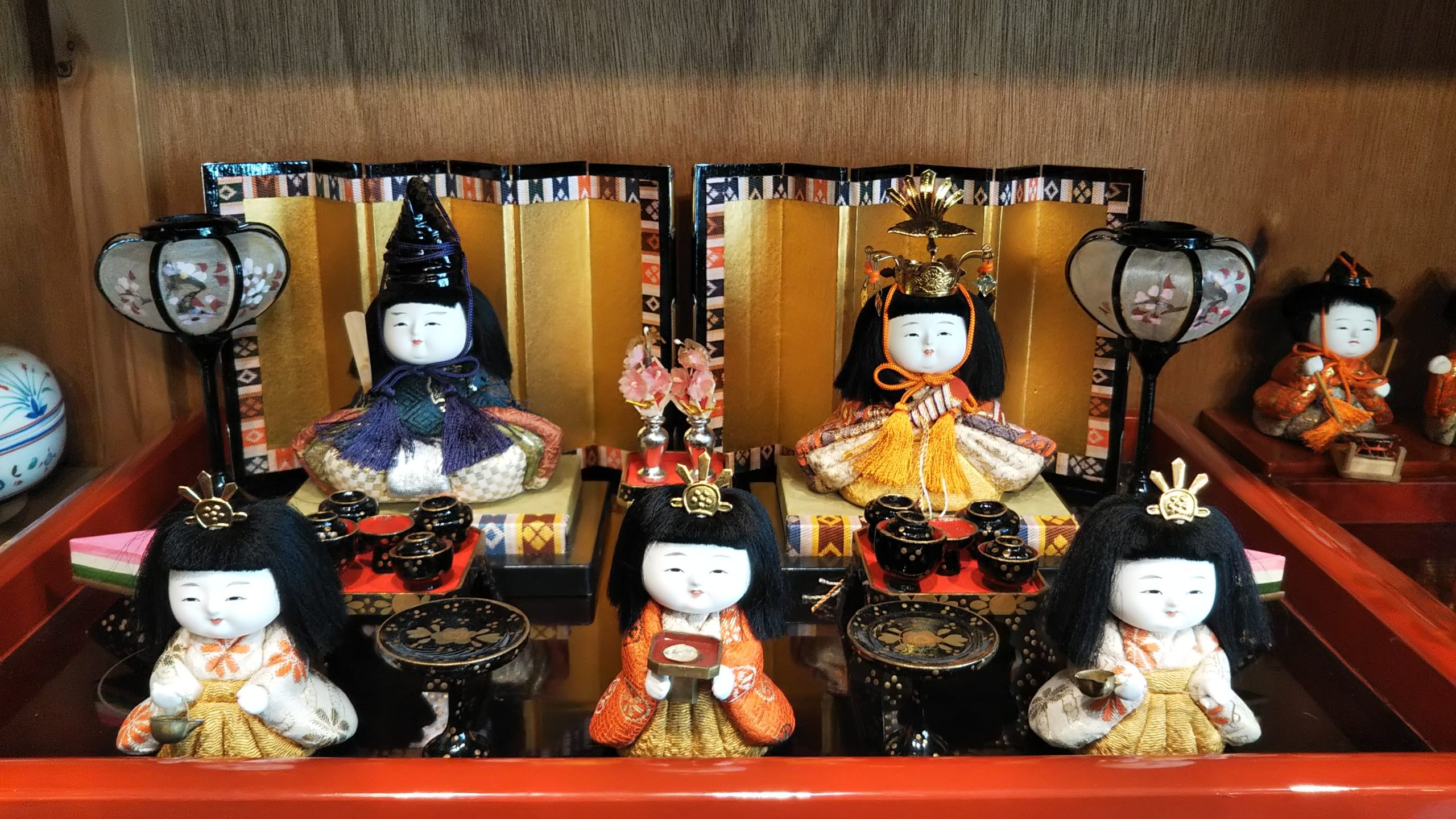三盛竜光作 木目込雛人形十五人揃 ひな祭りに向けて 雛人形を飾る